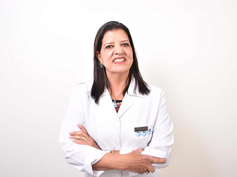 Dra. Tânia Lacerda Reis | CRM 5005